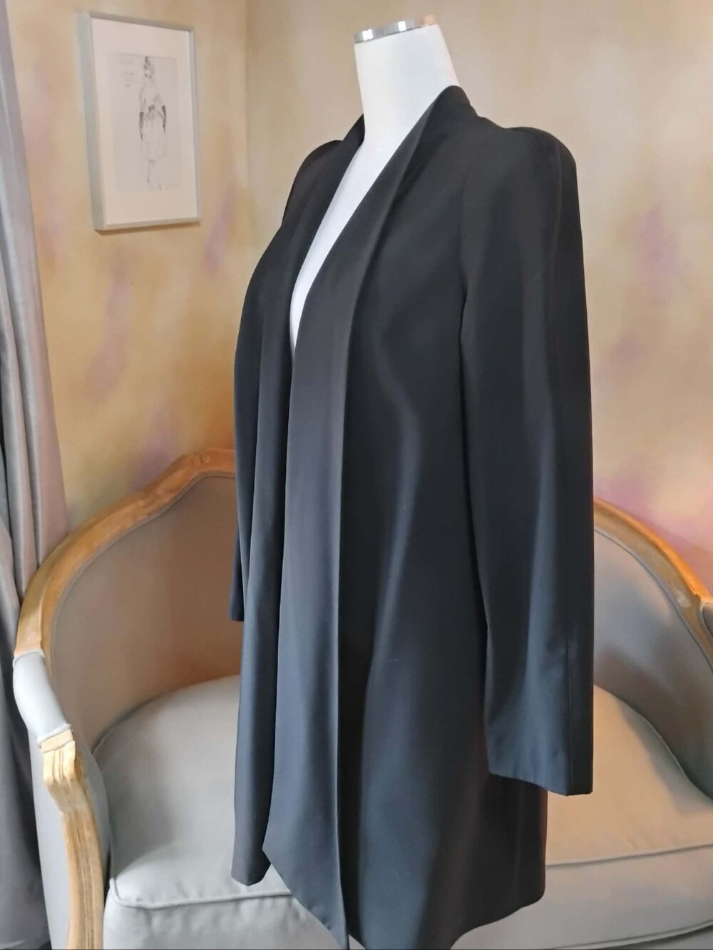 Leon Max peaked shoulder drape coat, like new!